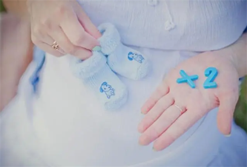 试管婴儿生个儿子要多少费用?解读2026试管婴儿收费标准