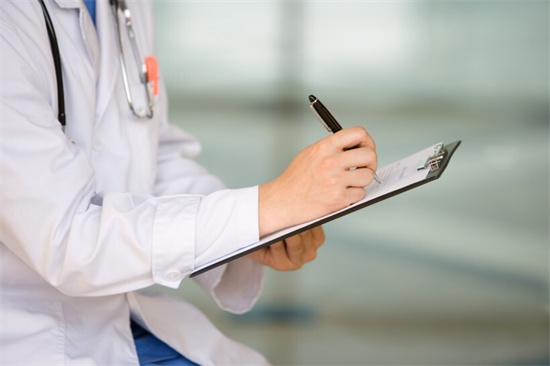 对比国内与日本试管开销：多花10万到底值不值？