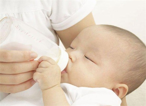 供卵试管vs供精试管：哪个对家庭关系的挑战更大？